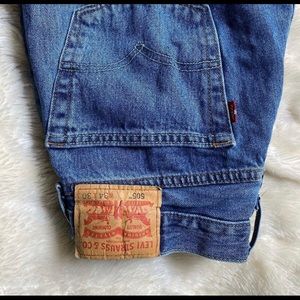 Levi mom jeans!!